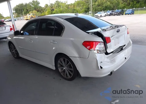 2014 Subaru Legacy 2.5 I Sport z USA, uszkodzony, nr VIN 4S3BMBJ69E3014691